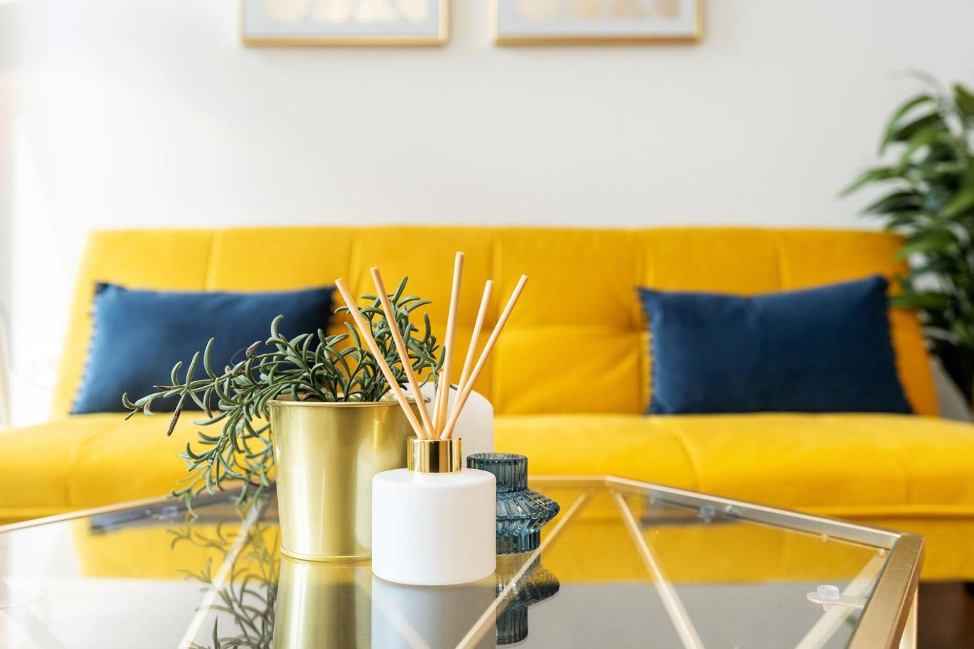 Exclusive Apartment - City Centre - Free Parking -Wifi Netflix- Juliet Balcony Leeds  Exteriör bild